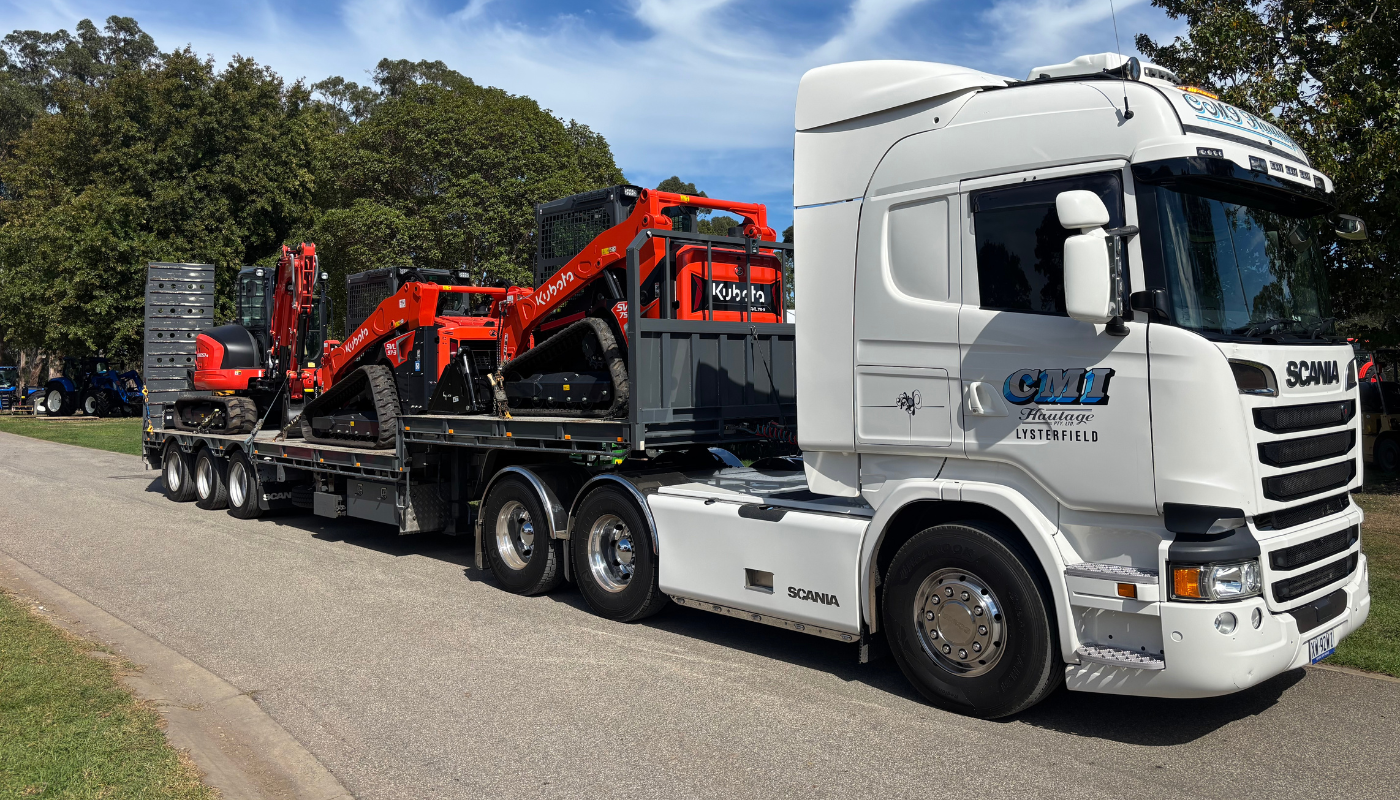 CMI Haulage semi-trailer delivering construction materials in Melbourne
